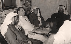ندوة مع أسرة المجتمع و جمعية الصلاح - الكويت - 18 شباط 1988
