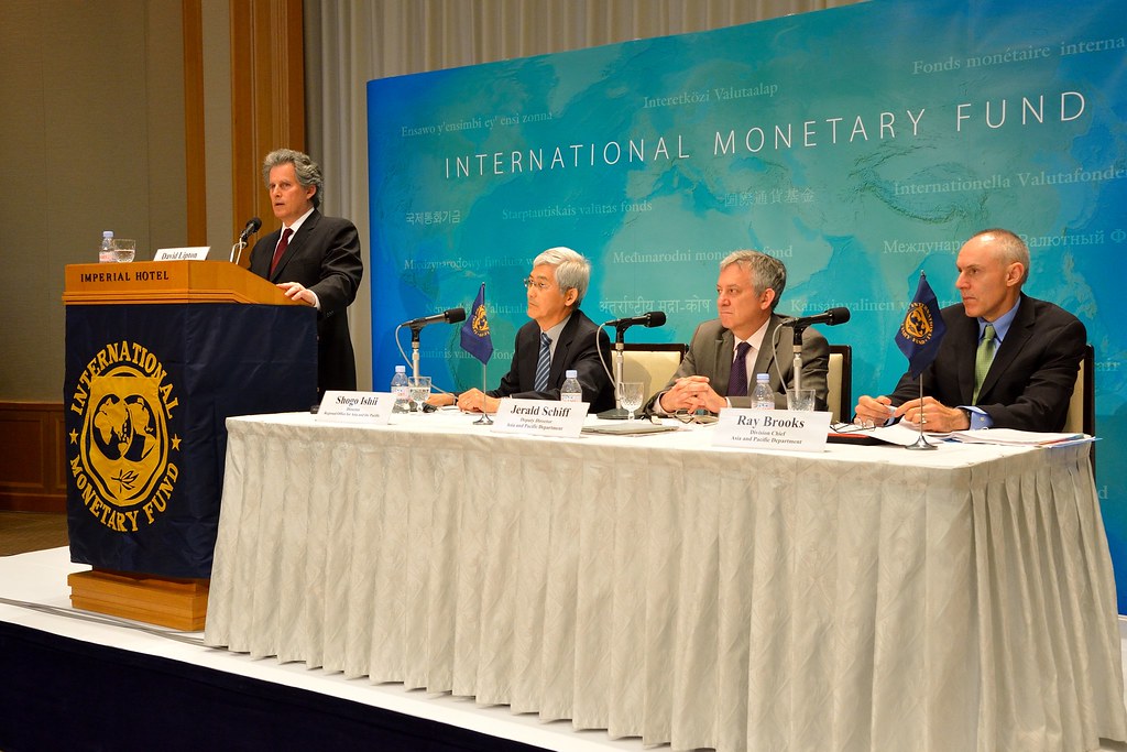 2012 IMF David Lipton in Japan