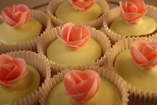 cake-escape.co.uk: Pistachio Cupcakes