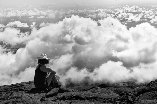 voyage france montagne canon photography photo noiretblanc ciel chapeau nuage paysage onair laréunion rêve jeunefille 600d makipix 18mpix
