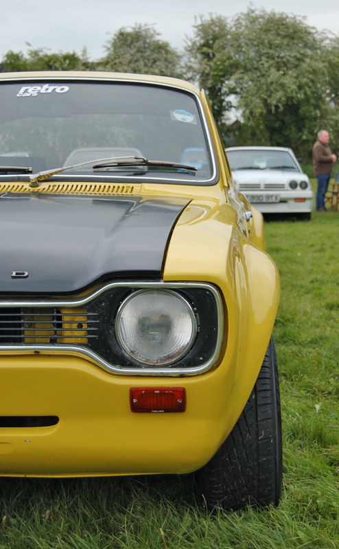 caldicot-classic-car-show-may-2012-095