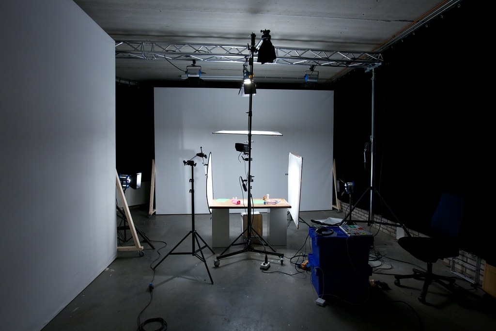 Studio setup for Profile Tyrecenter Utrecht commercial | Flickr