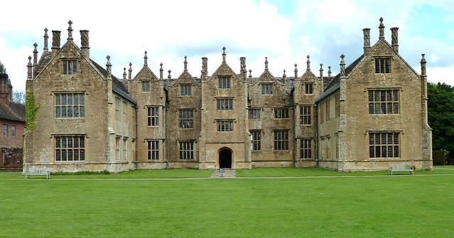 Barrington Court (Explore)