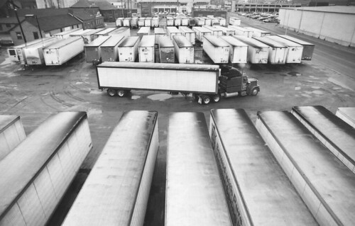 Semi-Trailer Haven: 1992 | by DewCon