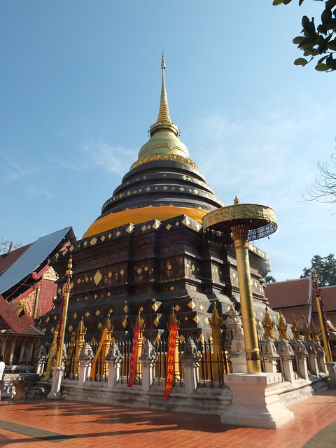 Wat Phra That Lampang Luang (วัดพระธาตุลำปางหลวง), Ko Kha (เกาะคา)