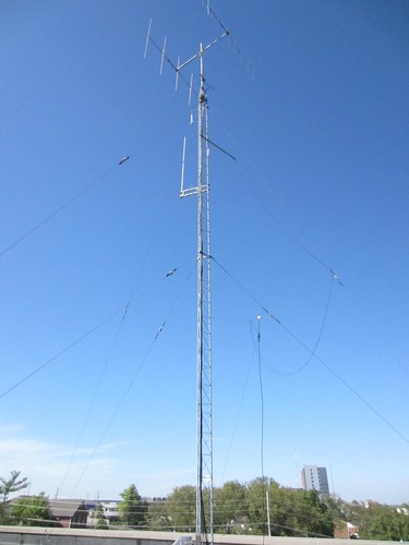 tower vertical radio university technology ham science beam missouri 25 amateur 440 ee 6m 2m antennas hamradio amateurradio dipole rohn missourist w0eee n0ssc kc0ydz