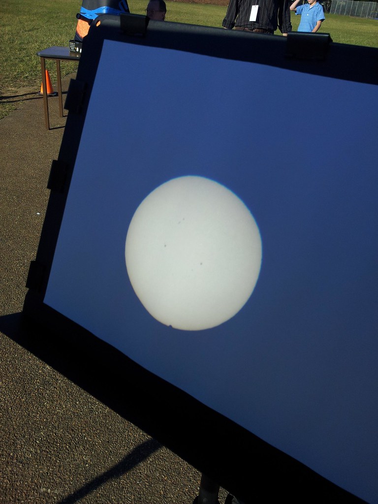 Projection Screen | Some of the equipment used to observe th… | Flickr