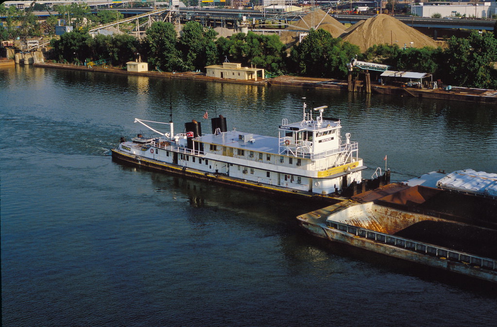 87h026: Towboat Southern - a photo on Flickriver