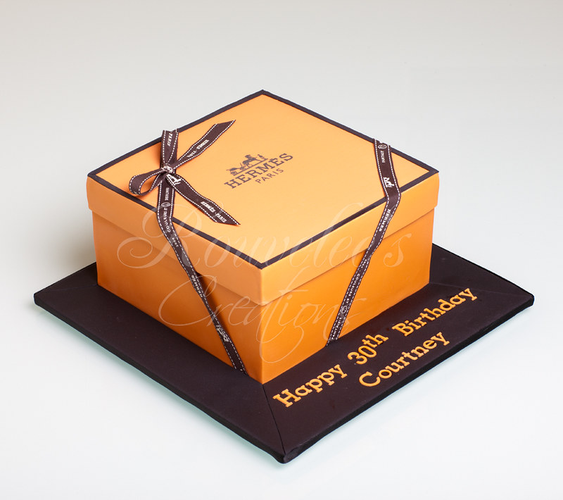 HERMES Box, Logo on box is an edible image, made by Cardiqu…