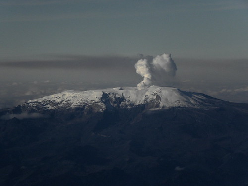 Fumarola  Nevado del Ruiz/ Fumarole Nevado del Ruiz volcano, Colombia | by jjrestrepoa (busy)