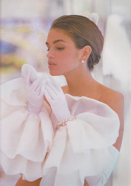 1988 - Vogue France - Cindy Crawford