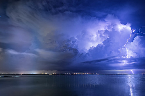 longexposure storm night clouds digital landscapes tampabay florida 2016 tierraverde bocaciegabay floridawestcoast afsnikkor28mmf18g jaspcphotography nikond750