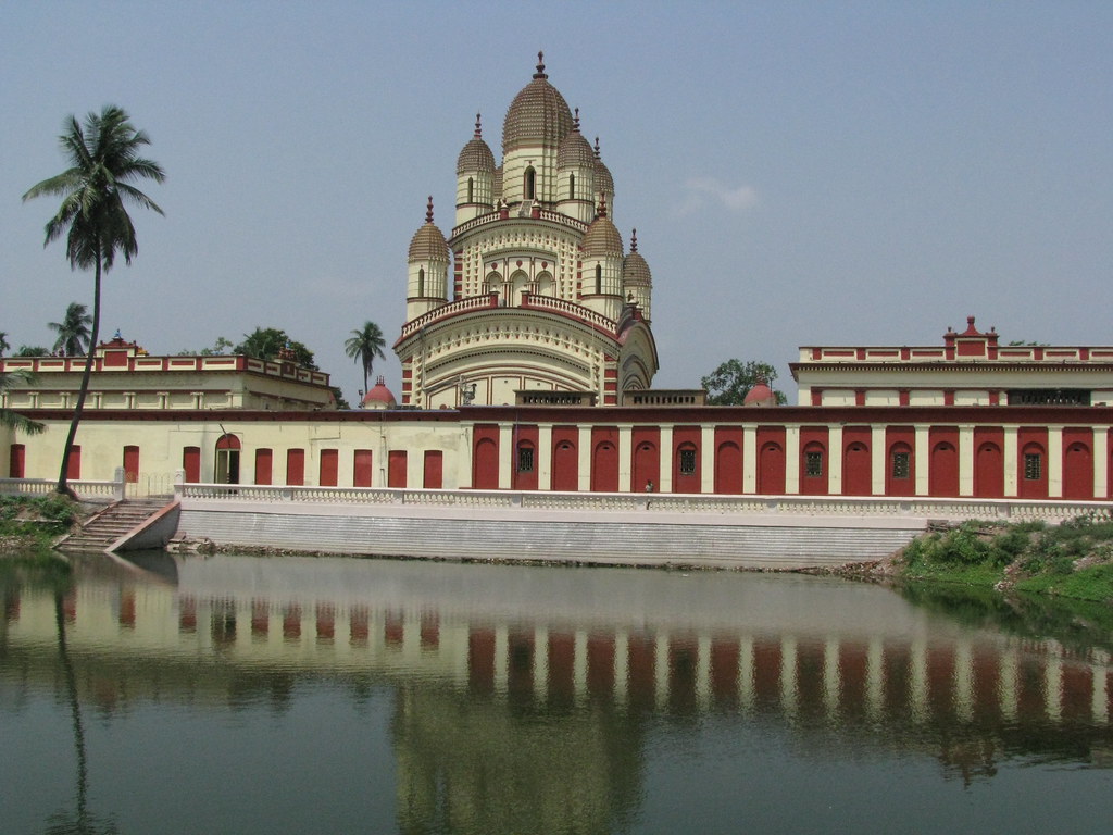 Dakshineshwar Temple | Best places to visit in Kolkata