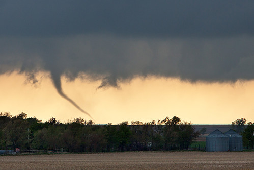 weather rural nebraska oxford twister tornado distant webres severe mcginnis