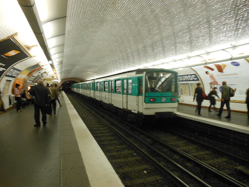MF 67 - 2 mai 2012 (Station Duroc ligne 10 - Paris) (2)