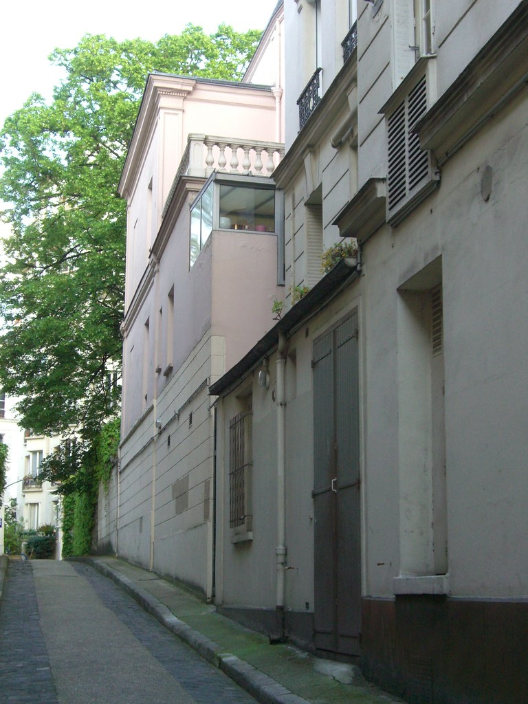 Demeure de Valéry Larbaud de 1919 à 1937 - 71 rue du Cardinal Lemoine, Paris V