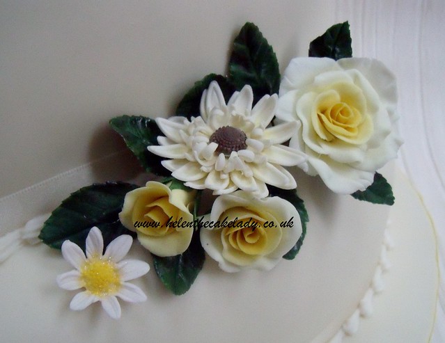 Lemon Roses & Cream Gerbras (1)