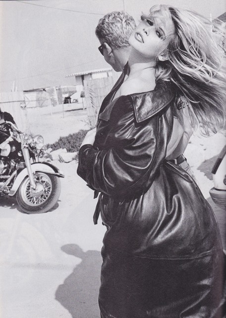 1989 - Claudia Schiffer by Wayne Maser