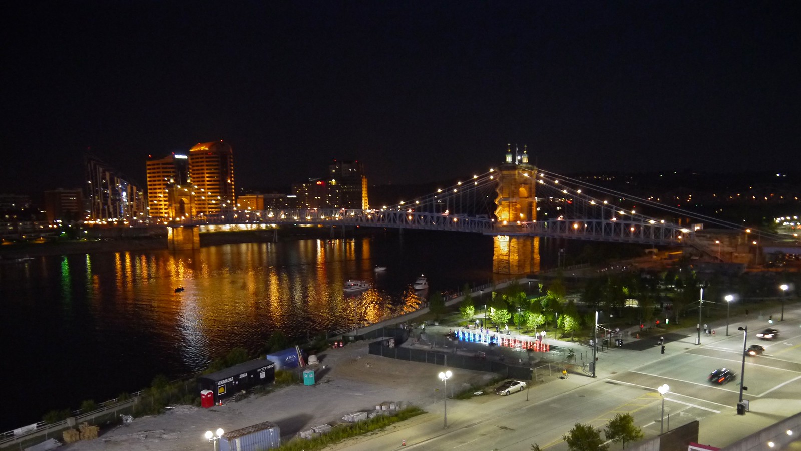 Roebling Bridge & Smale Riverfront Park