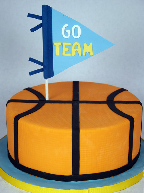 D7017 - designer basketball cake toronto