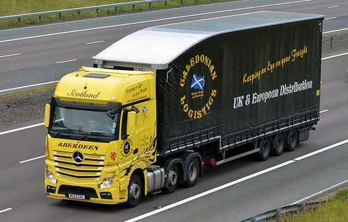 Caledonian Logistics   M222CAL | by Harry's On The Road Truck Photos