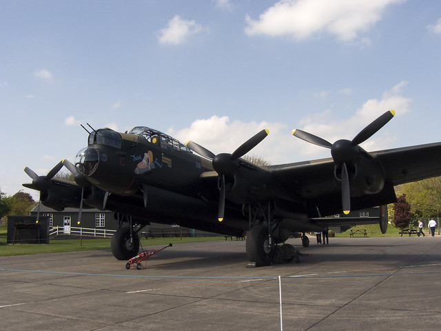 Avro Lancaster BVII - 1