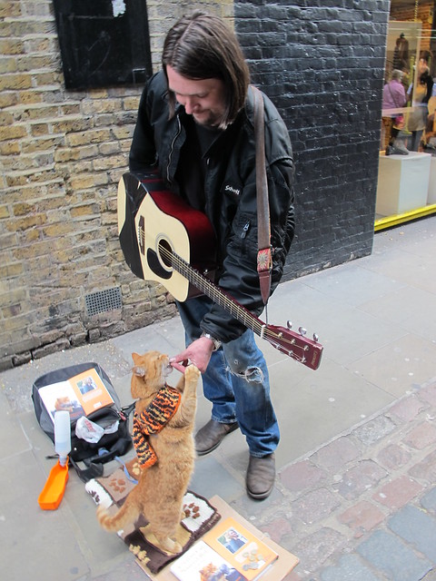 Bob the street cat and James in Covent Garden