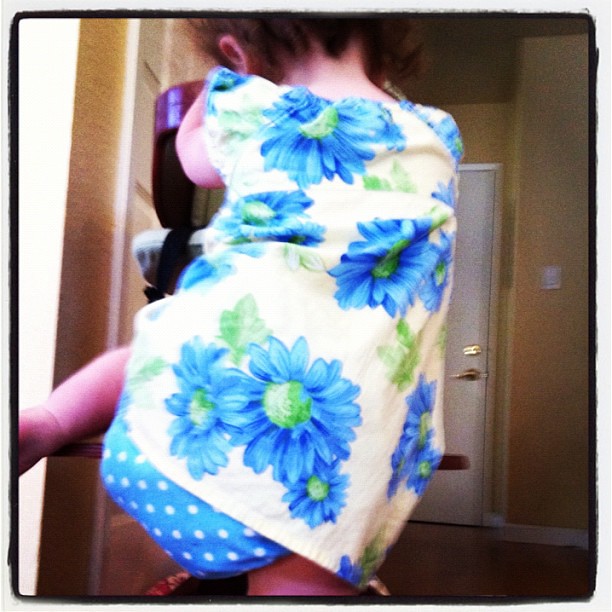 I love matching her diaper to her dress. #clothdiaper #clothdiapers #baby #cute #fashion