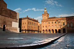 Early Morning at Piazza Maggiore