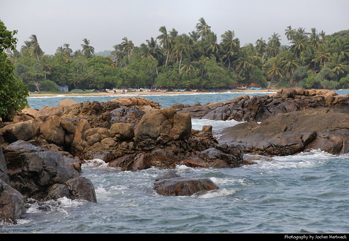 coastline coast indian ocean beach rocks rock palm trees palms sea kudawella දික්වැල්ල හුම්මානය sri lanka ශ්‍රී ලංකා இலங்கை 斯里蘭卡 スリランカ 스리랑카 шриланка سريلانكا श्रीलंका ประเทศศรีลังกา