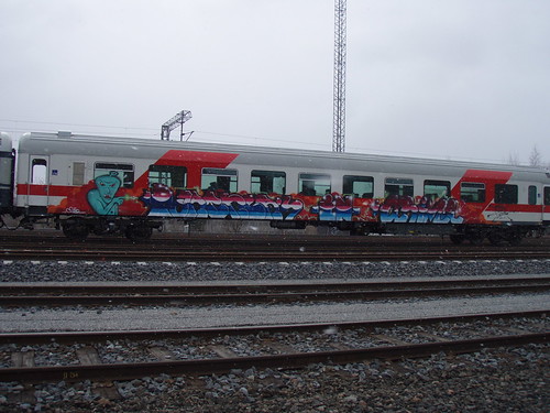 Tku train 2012 | by Bares!