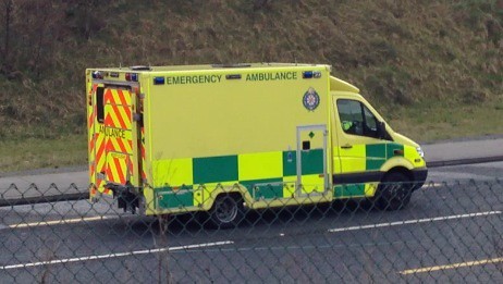 HSE / NAS - Emergency Ambulance - Blues and Twos - N85 Eastbound -  Ennis, Ireland.