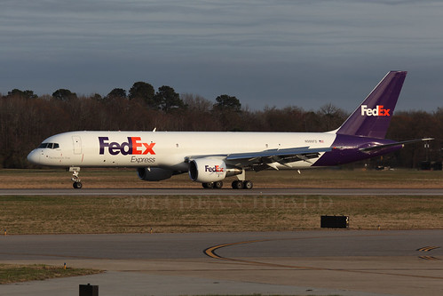 FedEx "Tanner" | 1997 Boeing 757-231(SF) | cn 28482, ln 770 | N986FD | by DeanIn757