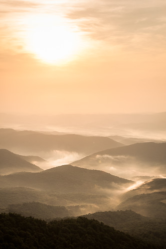 morning orange sun mist mountains fog sunrise wv cass