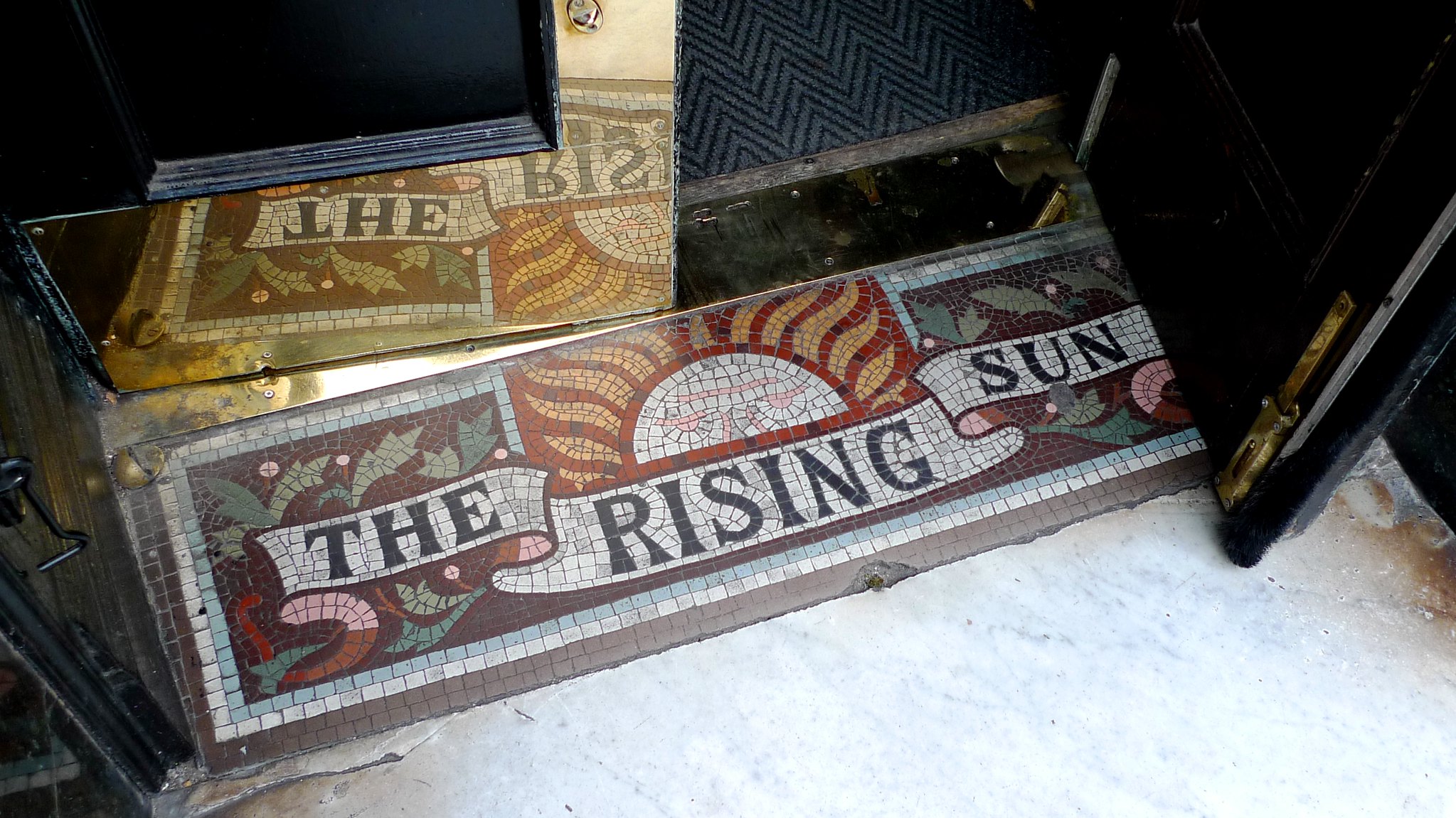 Rising Sun, Fitzrovia, W1