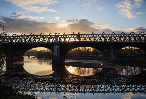 bridge reflection sunrise river preston ribble avenhampark riverribble prestonguild kevincjpoole