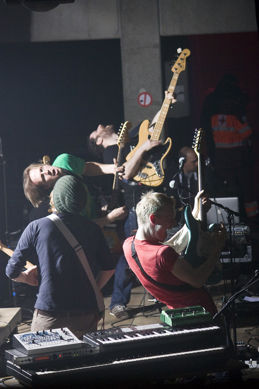 Vessels, Dunk! Festival