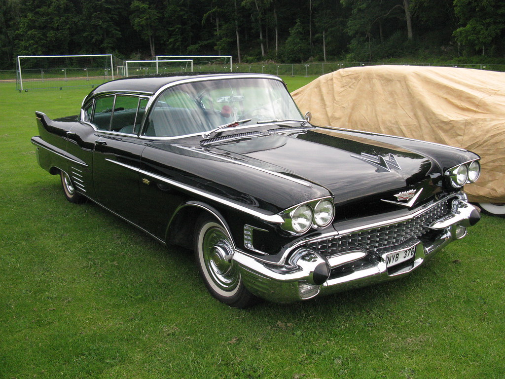 Image of Cadillac Sedan De Ville 1958