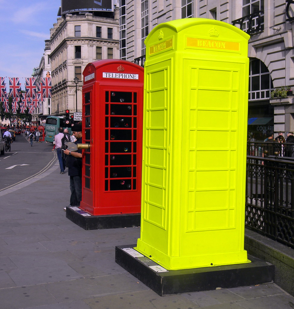wind up key luminous green Phone box art installation picc… | Flickr