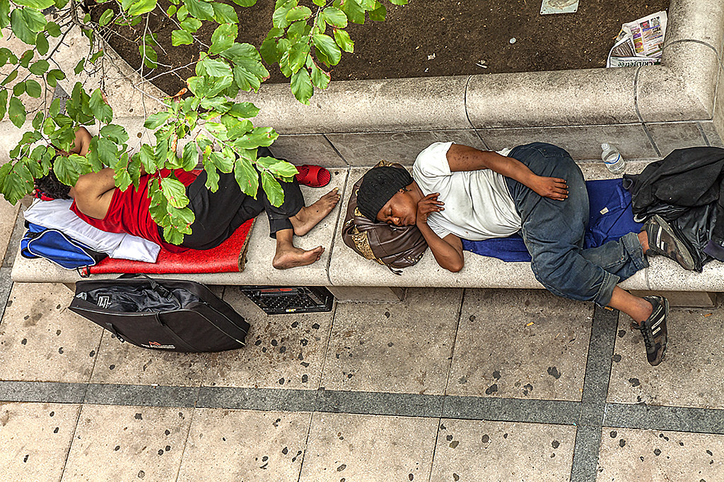 Two-sleeping-people-on-8-15-12--Center-City
