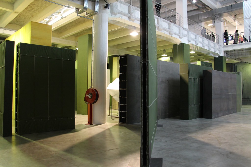 13e Biennale de Lyon 2015: La Vie Moderne