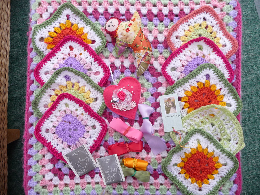 'creativegranny' (RAV) (UK) Your Squares arrived today! Thank you!