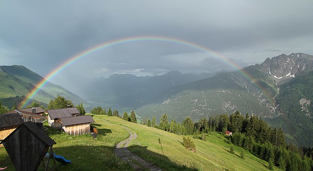 Rainbow @ Bernhardsheck Hüttte (Elbigenalp)