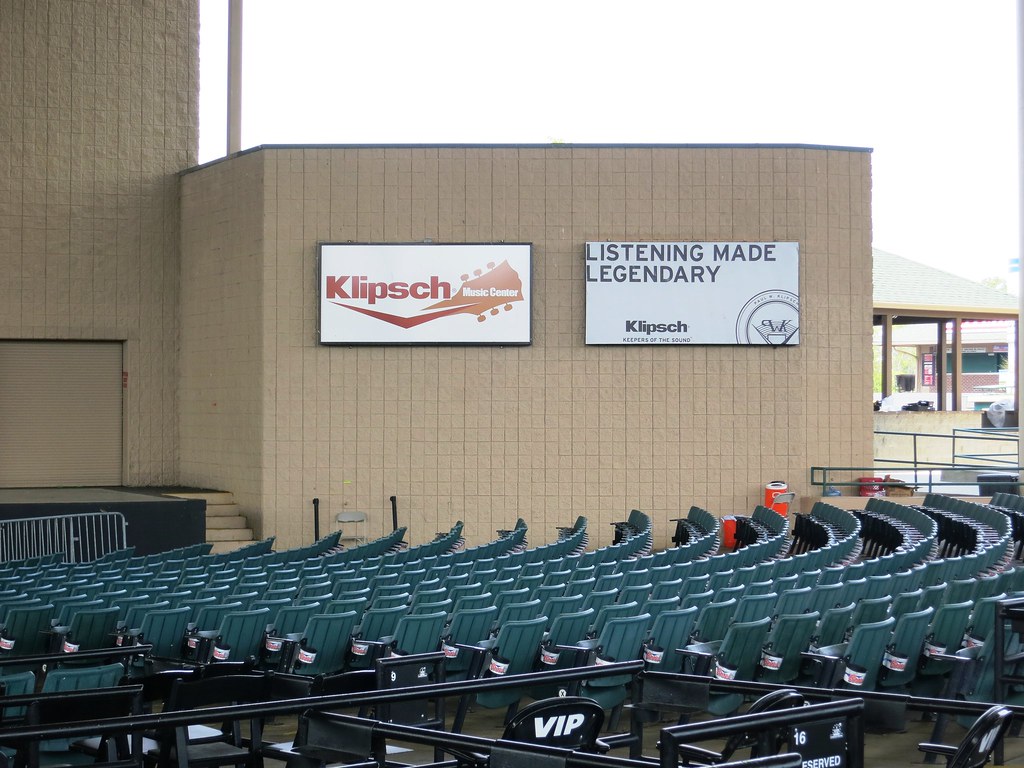 Klipsch Advertising Lighted Panels at Klipsch Music Center… | Flickr