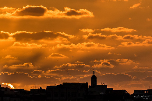 sky orange color birds silhouette clouds canon wow minaret morocco maroc couleur rabat sunest mosquée toits brillant bouhsina 7dii ef7020028ii bouhsinaphotography