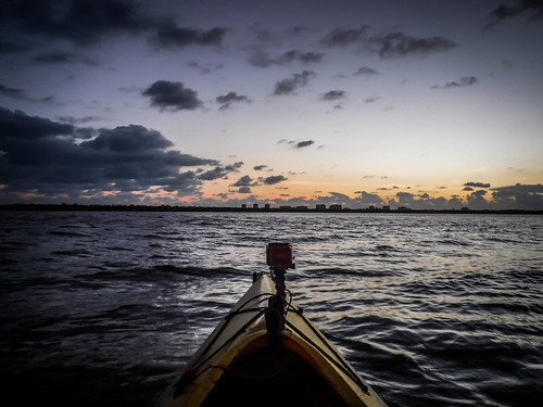 florida fortpierce indianriver kayaking paddling sunrise torpeyoaksmobilehomepark unitedstates us