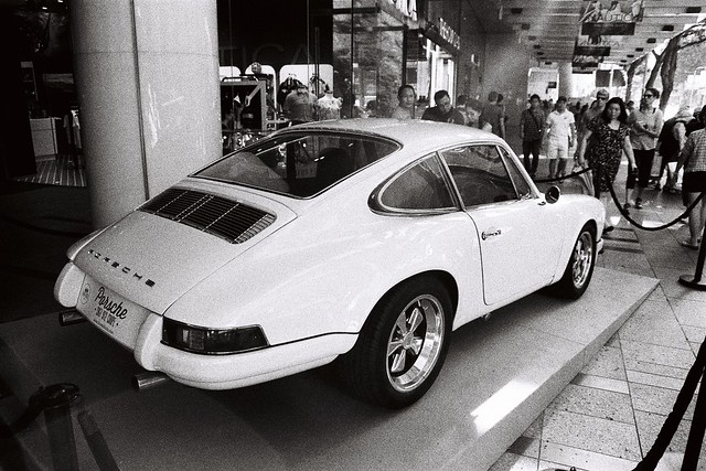 1967 Porsche 912 Coupe, Orchard Rd, Singapore