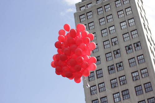 Red balloons at Occupy Wall Street | by WarmSleepy