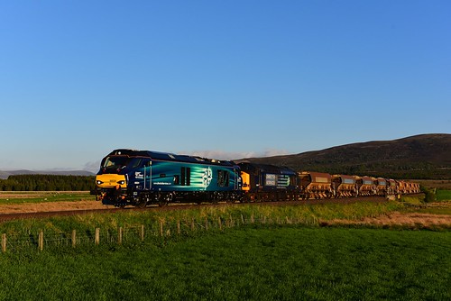 68024 'Centaur' and 37607. | by John Gray 110930