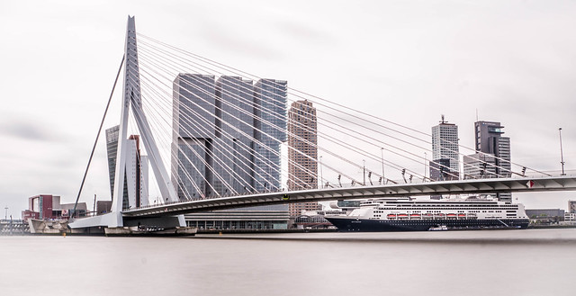 Rotterdam skyline series IV